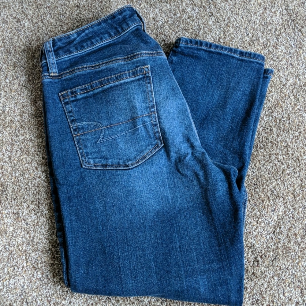 American Eagle vintage hi rise jeans